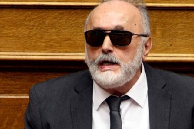 Κουρουμπλής: Επίτηδες αφήσαμε το πετρέλαιο να απλωθεί !