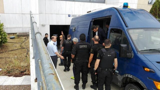Σύλληψη Προέδρου Αγροτών από T.A.P. (VIDEO)